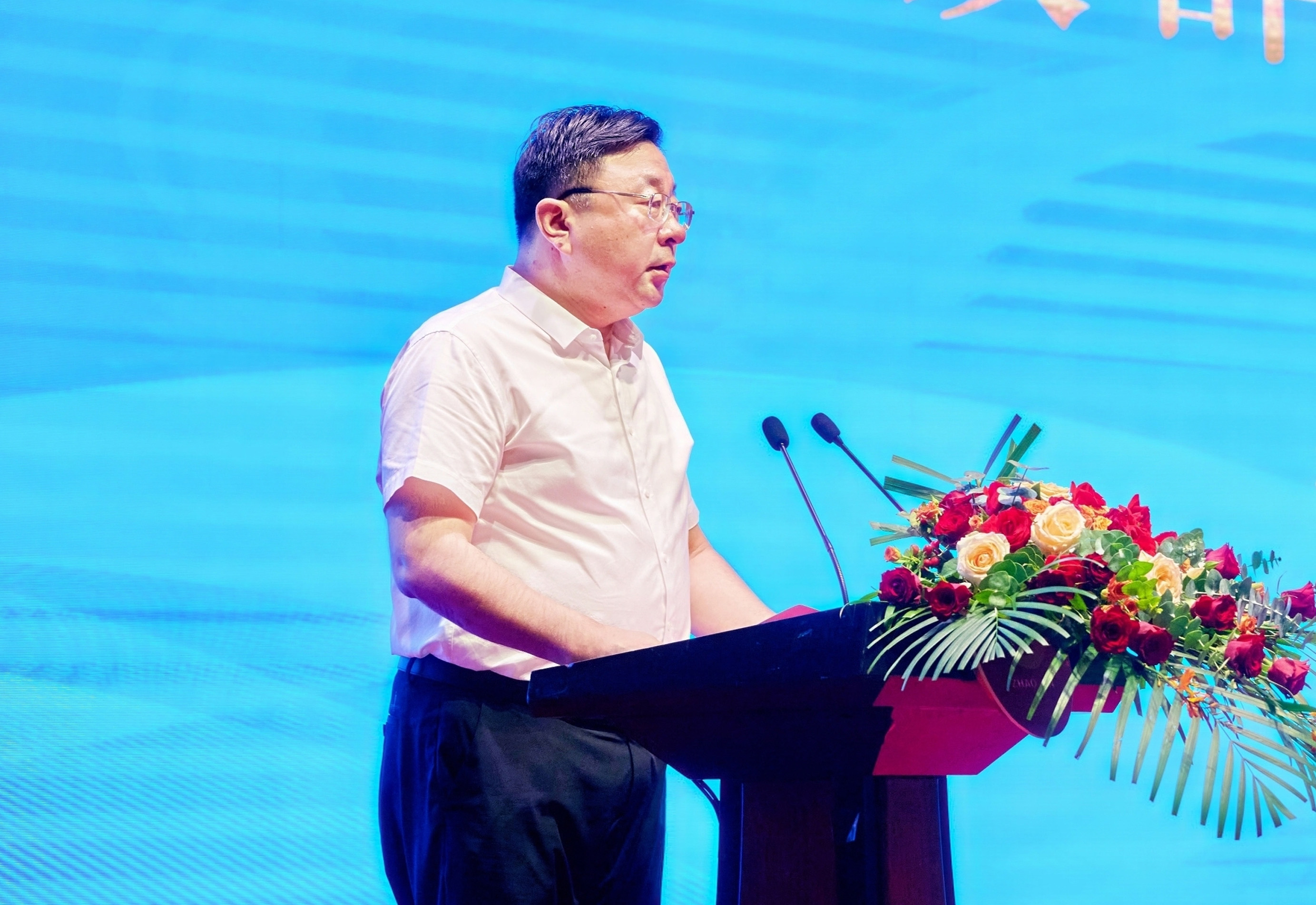 1724918390291086446.jpg 史鑫-2.jpg