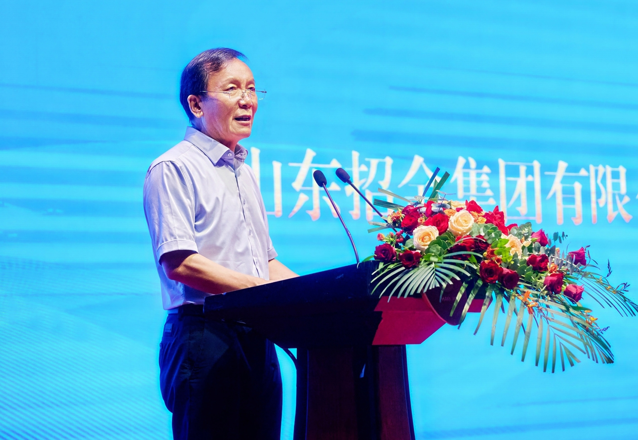 1724918426654080863.jpg weng1.jpg